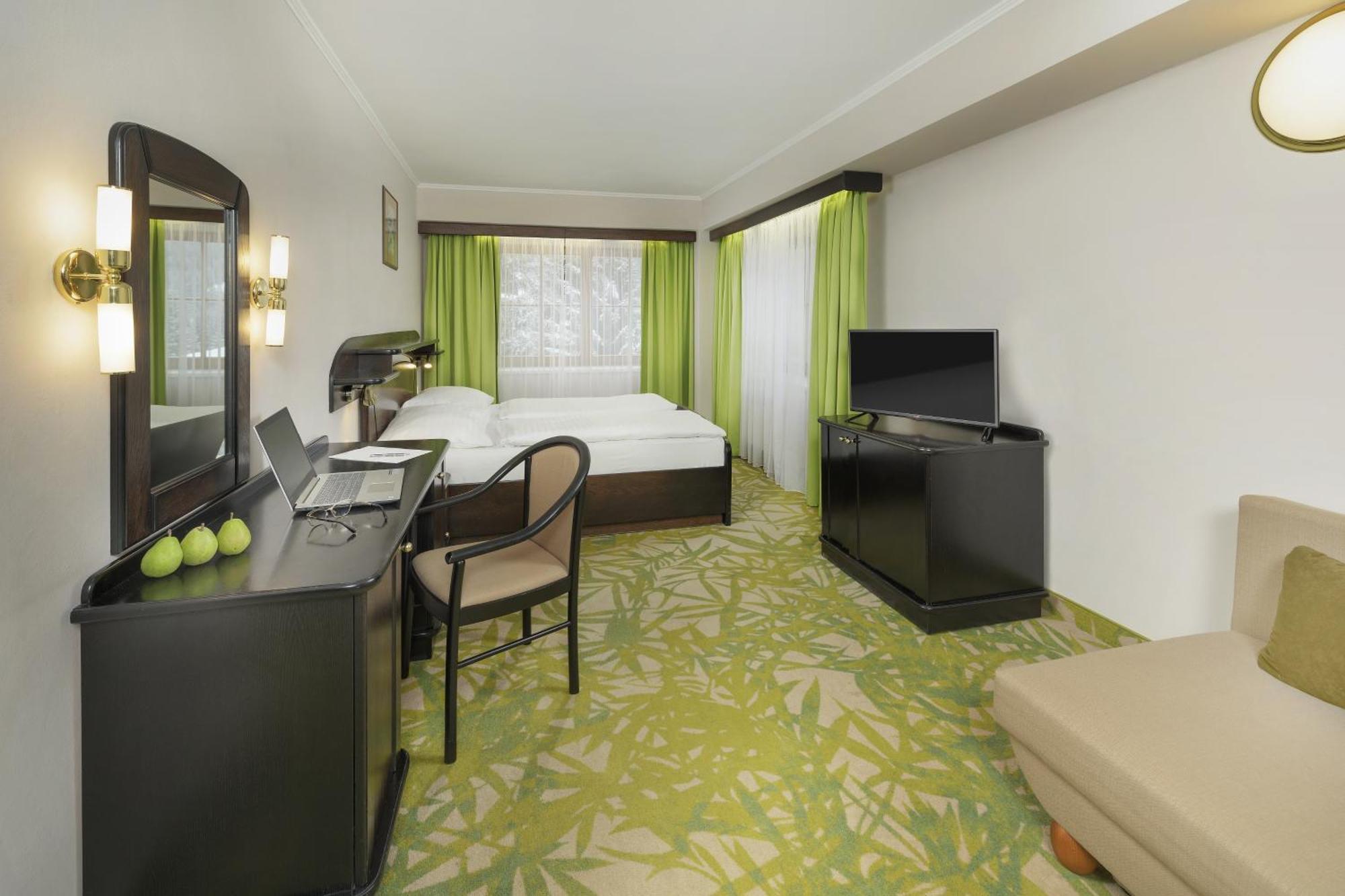 Hotel Zatisi Шпиндлерув-Млин Экстерьер фото