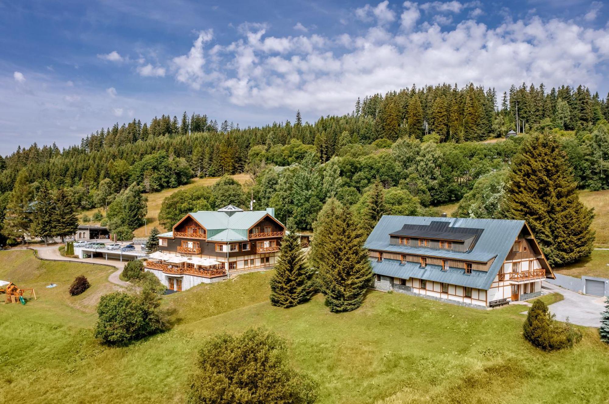 Hotel Zatisi Шпиндлерув-Млин Экстерьер фото