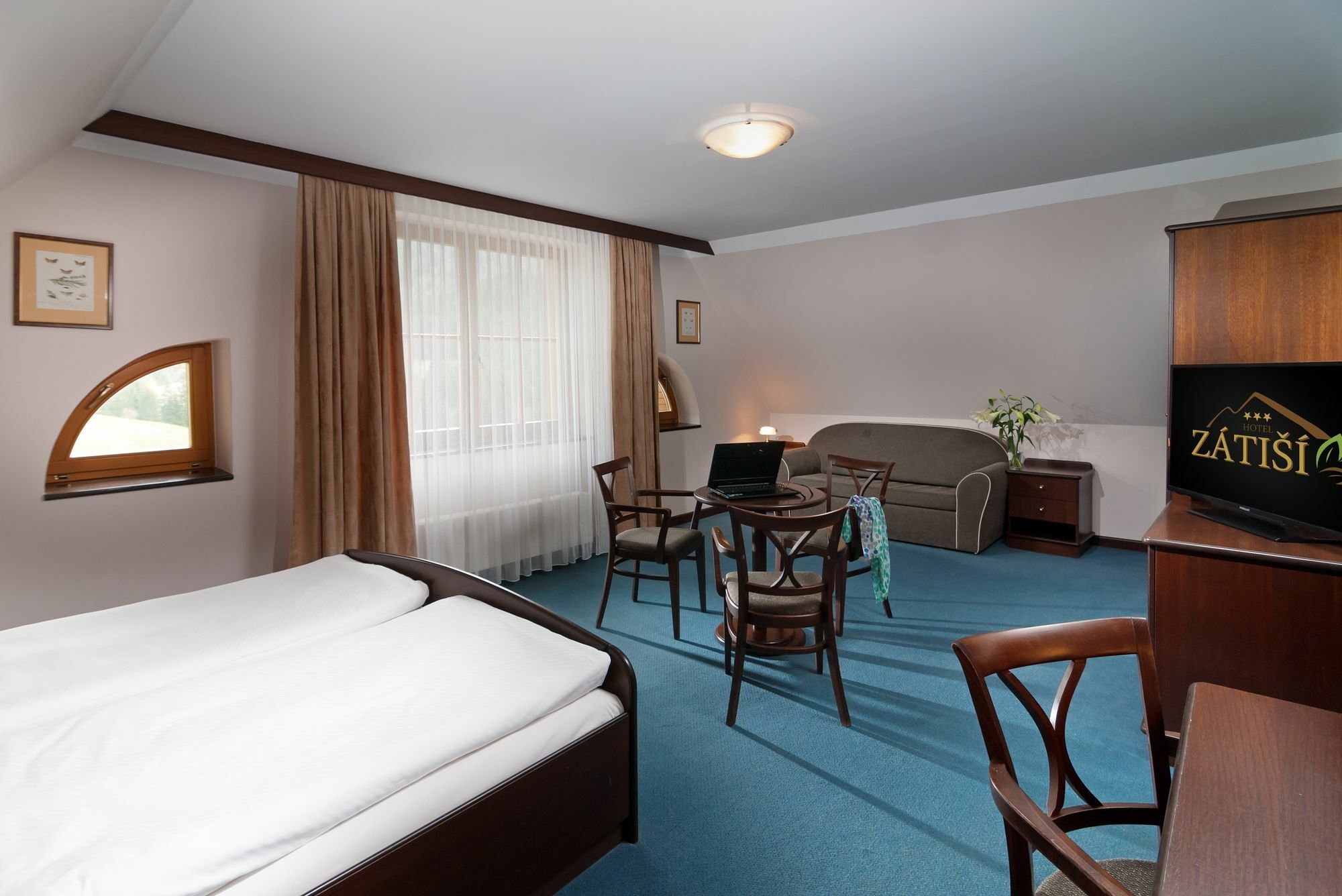 Hotel Zatisi Шпиндлерув-Млин Экстерьер фото